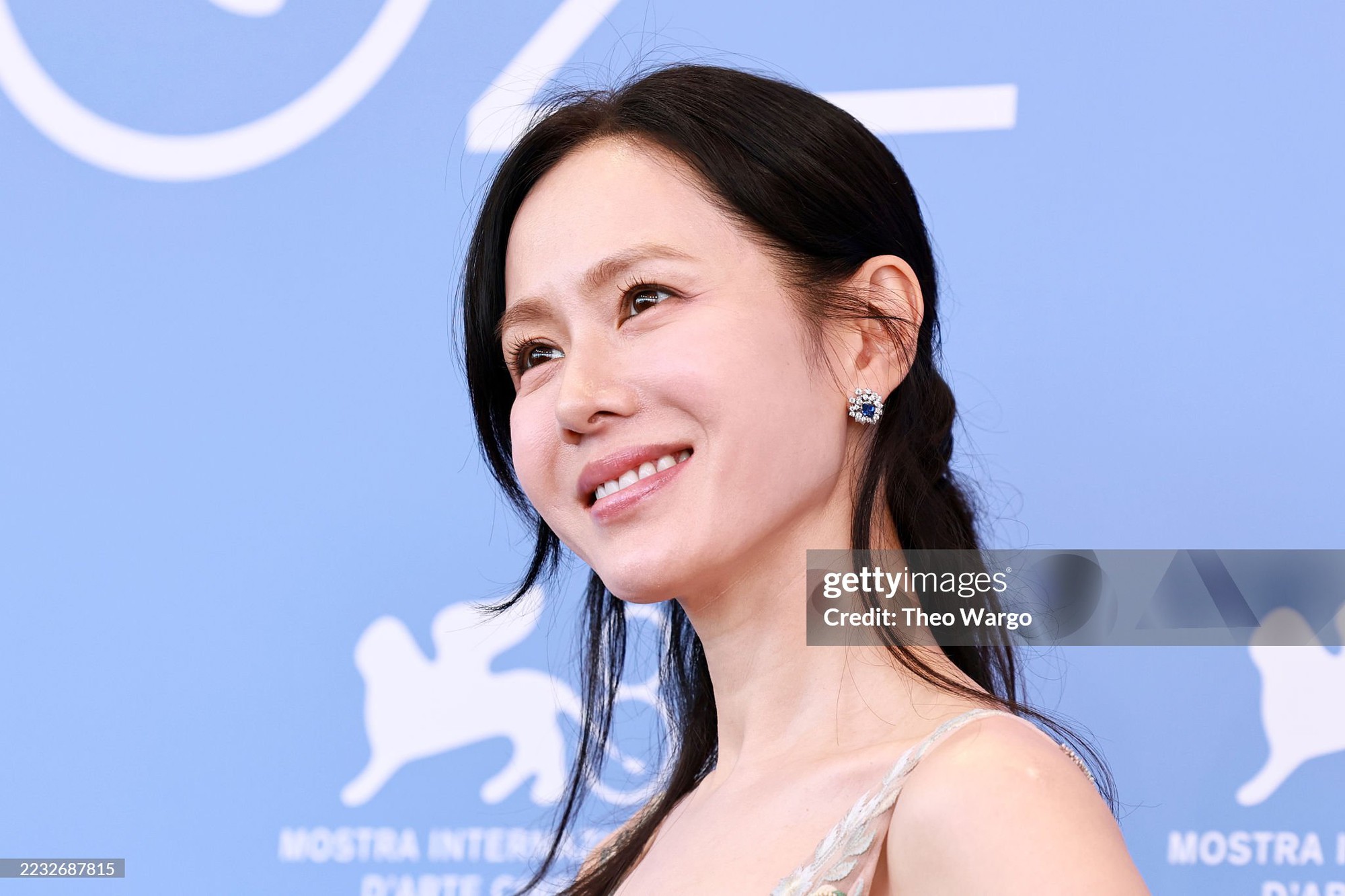 "Quốc bảo nhan sắc" Son Ye Jin làm sao thế này?- Ảnh 6.