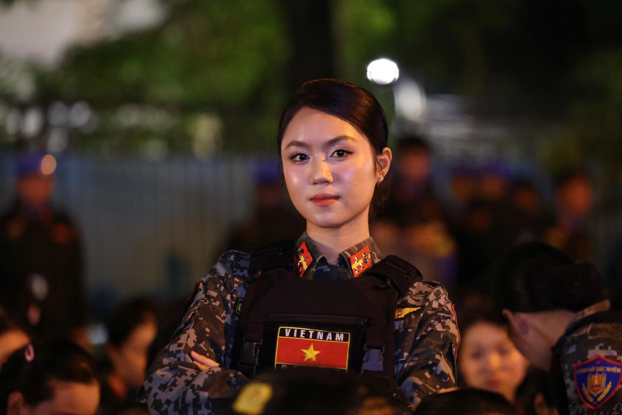 “Gà con đi điều lệnh” - mỹ nhân ĐH Cảnh sát nhân dân TP.HCM đang được tìm kiếm là ai?- Ảnh 10.