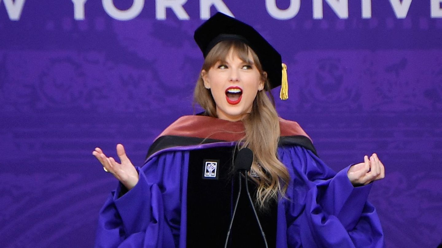 Gọi Taylor Swift là "nữ hoàng manifest" vì cô ấy sống đúng như những gì mình viết trong 20 năm qua- Ảnh 13.