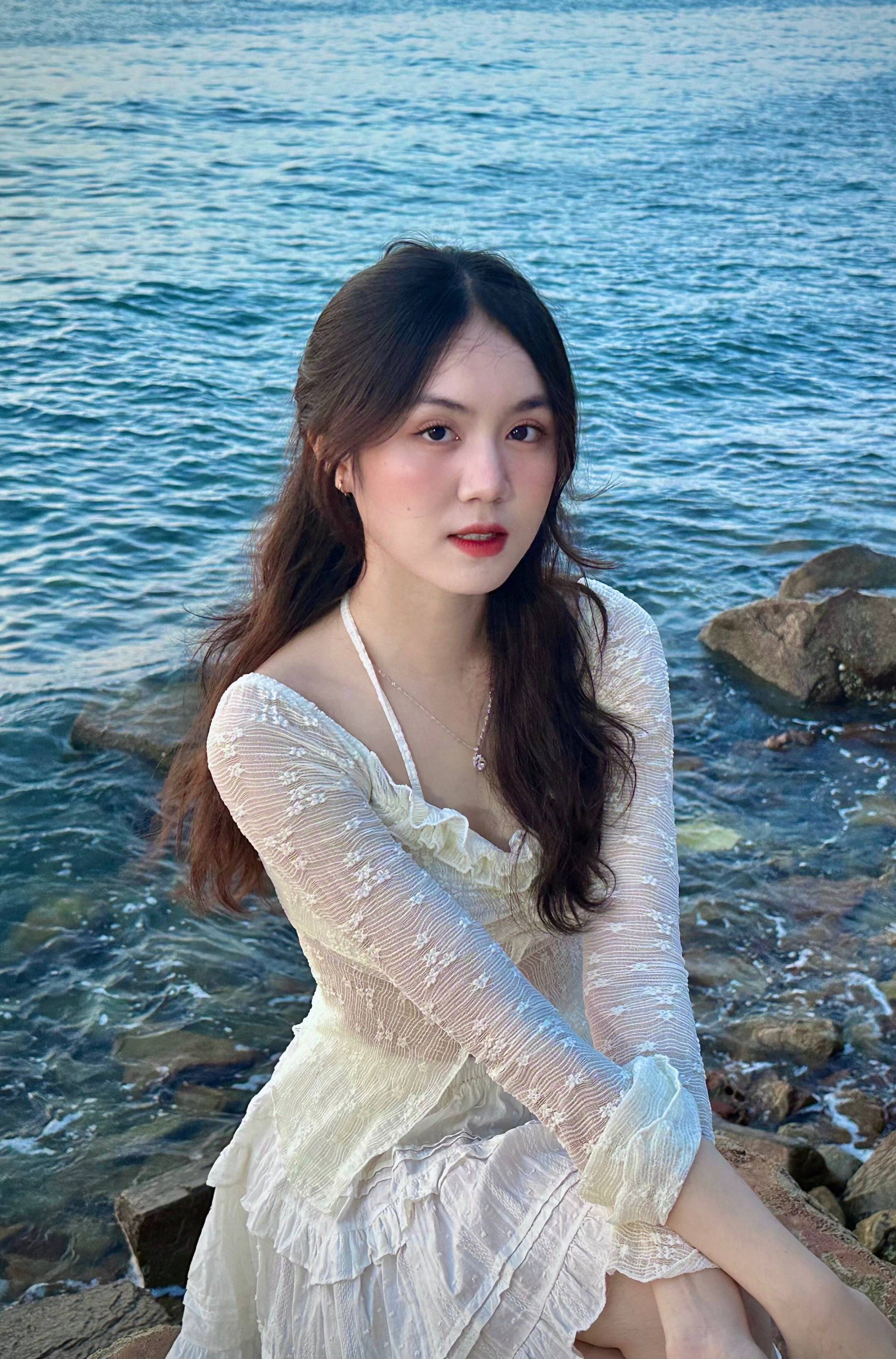 “Gà con đi điều lệnh” - mỹ nhân ĐH Cảnh sát nhân dân TP.HCM đang được tìm kiếm là ai?- Ảnh 11.