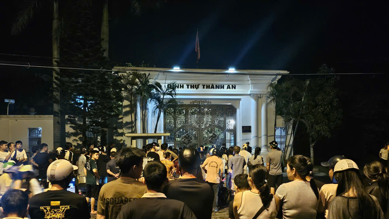Công an thông tin khám xét nhà ông Cao Tiến Đoan, doanh nhân kiêm "ông bầu" bóng đá xứ Thanh- Ảnh 2.