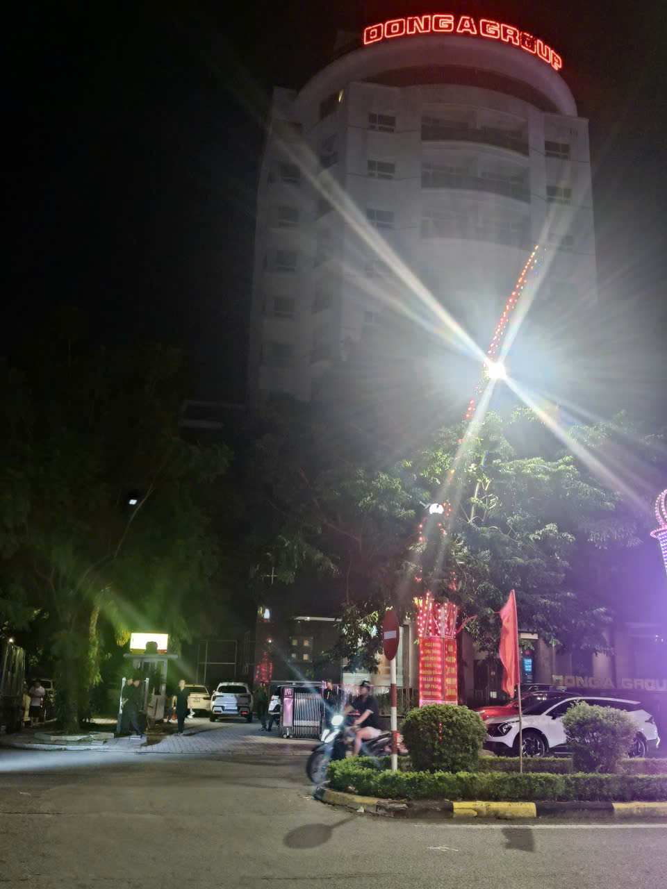 Ông Cao Tiến Đoan, “ông bầu” bóng đá xứ Thanh vừa bị công an khám xét là ai?- Ảnh 4.
