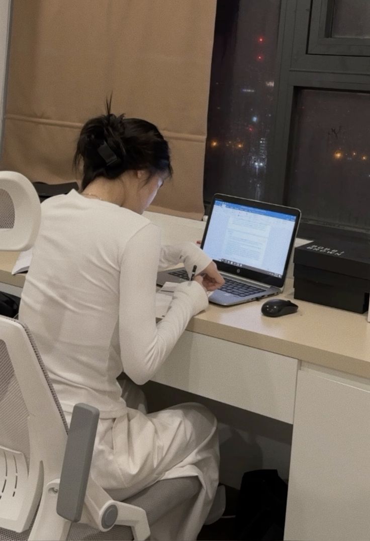 Đi làm 7 năm lương tăng đúng 1 triệu, không thể nhảy việc tăng thu nhập vì thiếu 1 thứ!- Ảnh 2.