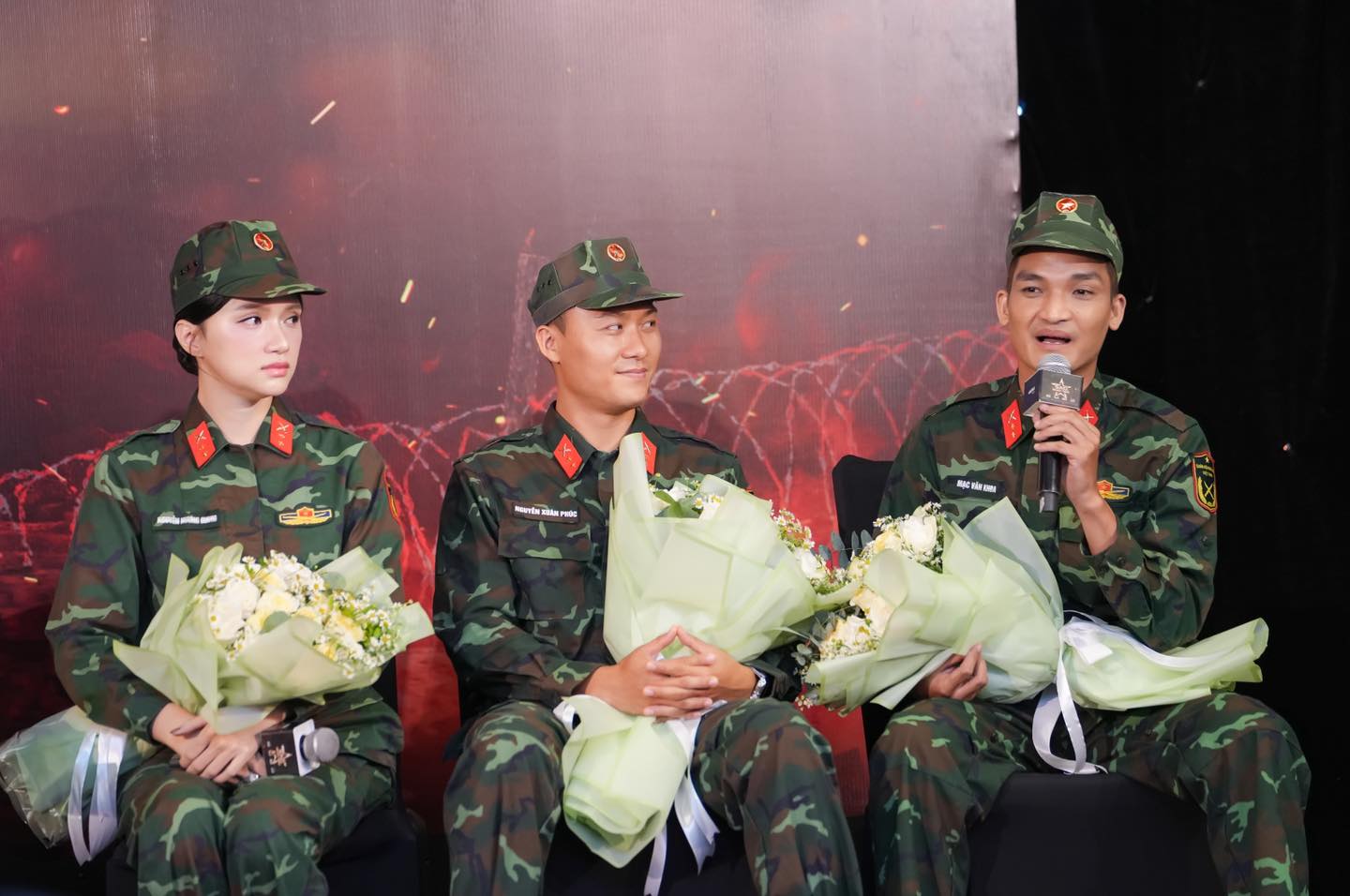 Hoa hậu Hương Giang: "Quân đội và chùa là nơi mà khi mình đi vào và bước ra thì mình nên người luôn"- Ảnh 2.