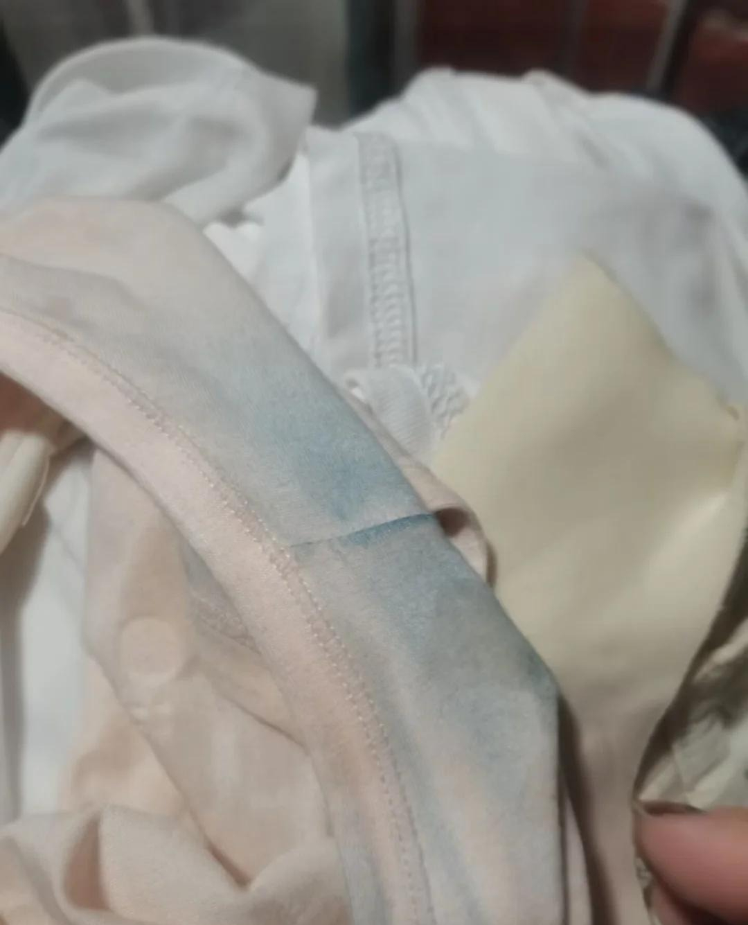 4 kiểu quần áo có tiền cũng đừng mua, diện lên dìm dáng, nhan sắc tụt hạng- Ảnh 3.