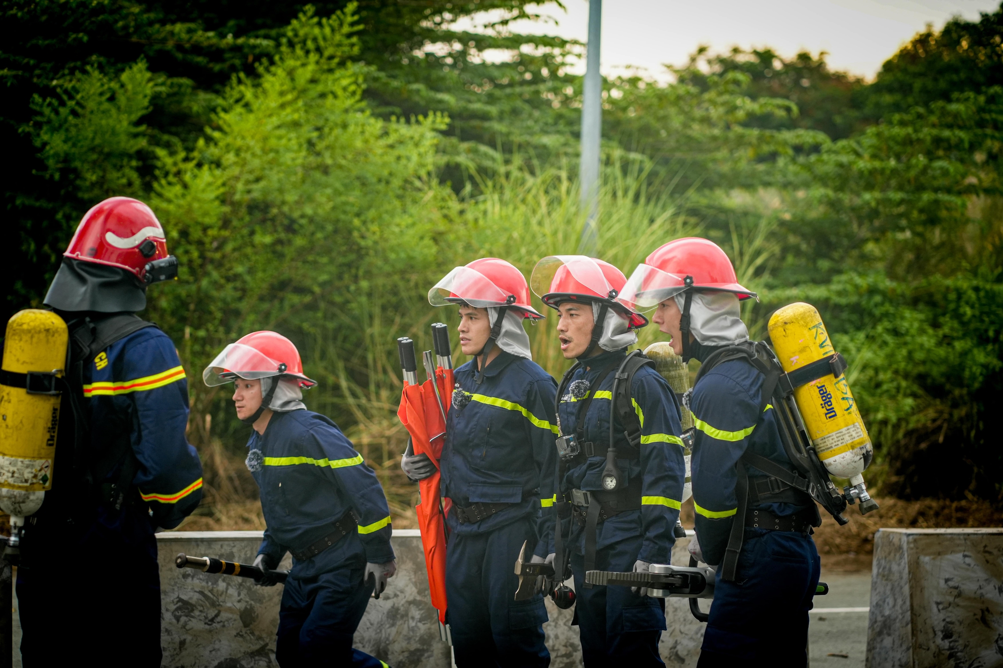 Tập 2 Chiến Sĩ Quả Cảm: Liên Bỉnh Phát 