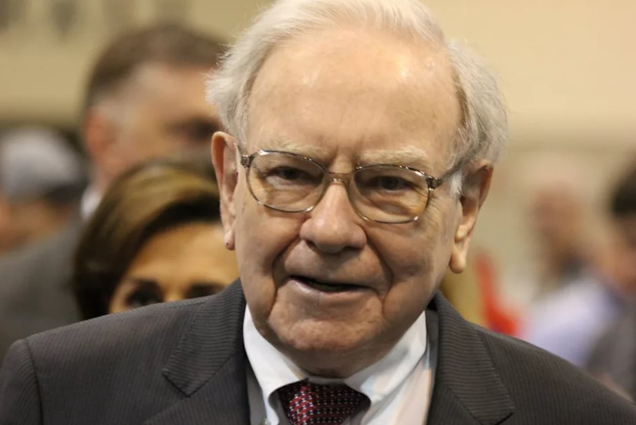Huyền thoại Warren Buffett gây chú ý: 3 quý liên tiếp mua 1 cổ phiếu tăng gần 48.000% kể từ khi IPO- Ảnh 2.