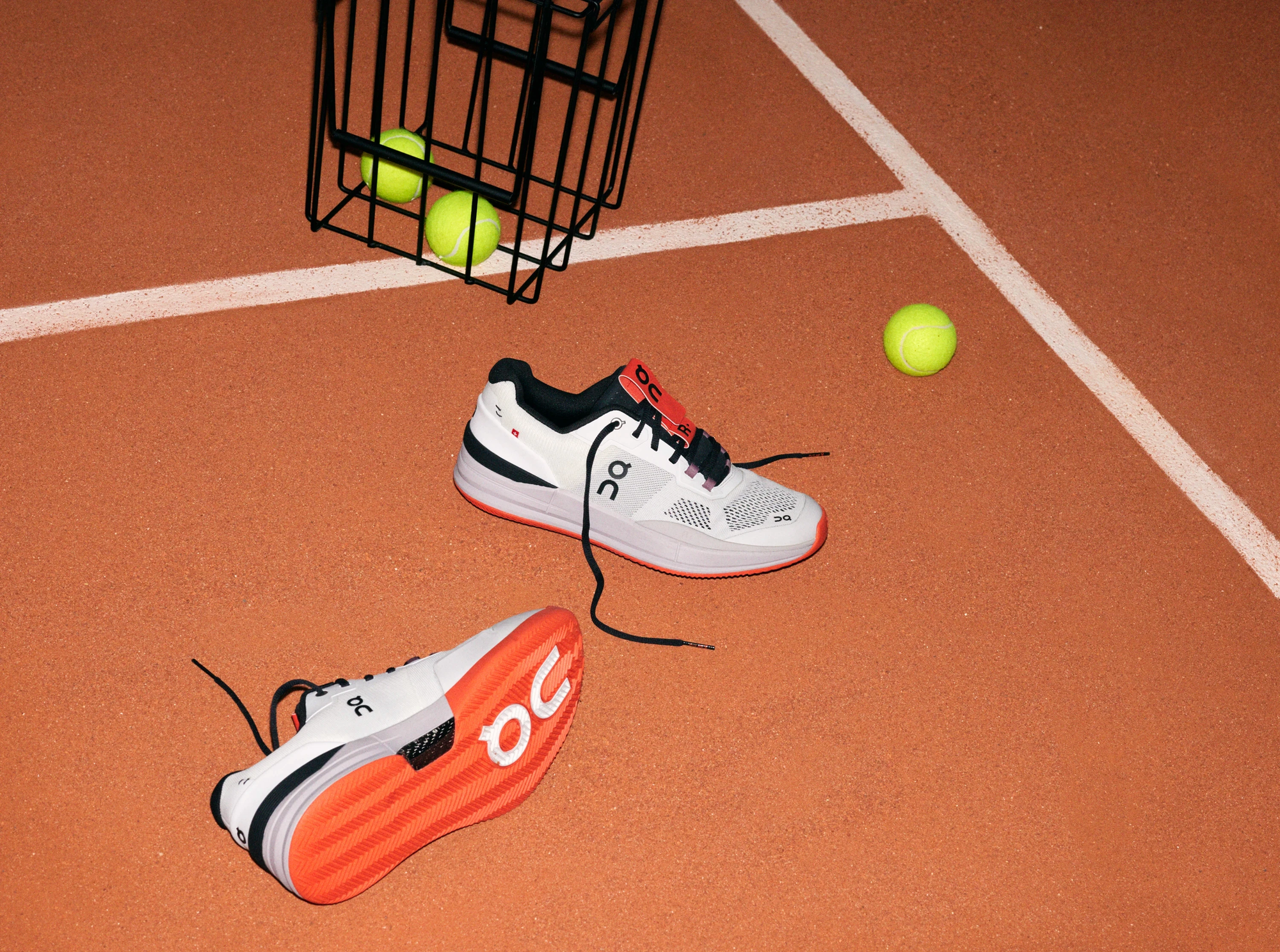 ON - Từ thất bại khi đòi gắn “ống nước” vào giày Nike, giờ sắp vượt mặt Nike tới nơi- Ảnh 14. ON - Từ thất bại khi đòi gắn “ống nước” vào giày Nike, giờ sắp vượt mặt Nike tới nơi- Ảnh 14.
