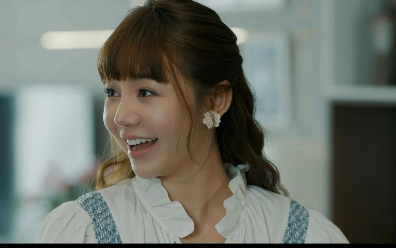 Quỳnh Kool đã làm gì mà netizen đòi cắt vai trong phim Việt giờ vàng?- Ảnh 4. Quỳnh Kool đã làm gì mà netizen đòi cắt vai trong phim Việt giờ vàng?- Ảnh 4.
