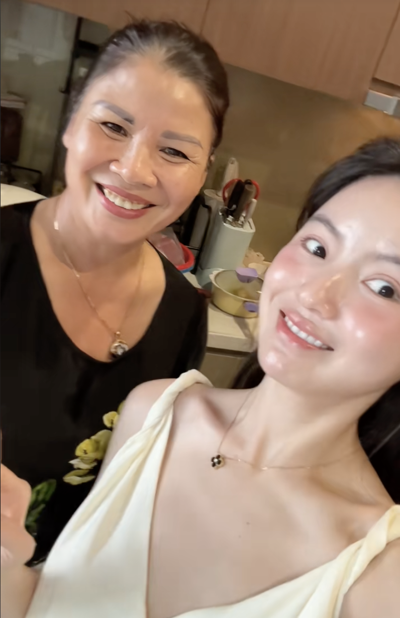Chu Thanh Huyền lái xế hộp 8 tỷ về quê chồng, đáp trả khi bị netizen ám chỉ cưới Quang Hải chỉ vì 