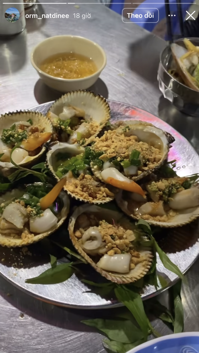 “Ma nữ” đẹp nhất Thái Lan có biểu cảm lạ khi lần đầu ăn món ốc của Việt Nam- Ảnh 7.