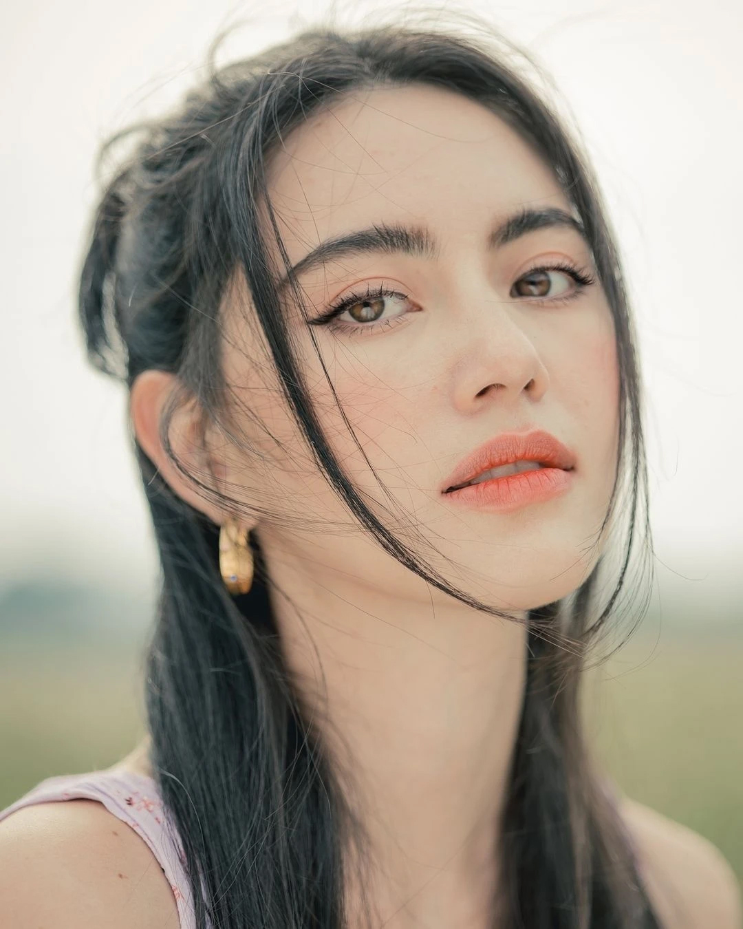 "Ma nữ đẹp nhất Thái Lan" Mai Davika chăm ăn thực phẩm giàu collagen giữ da căng bóng: Toàn món quen mặt ở chợ Việt, phụ nữ ngoài 30 nên dùng- Ảnh 2.
