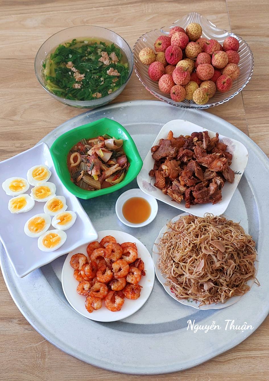 "Em gái nhà người ta" trổ tài nấu cơm cữ cho chị, hội bỉm sữa nhìn chỉ biết ước: "Đẻ thêm mấy đứa cũng được"- Ảnh 19.