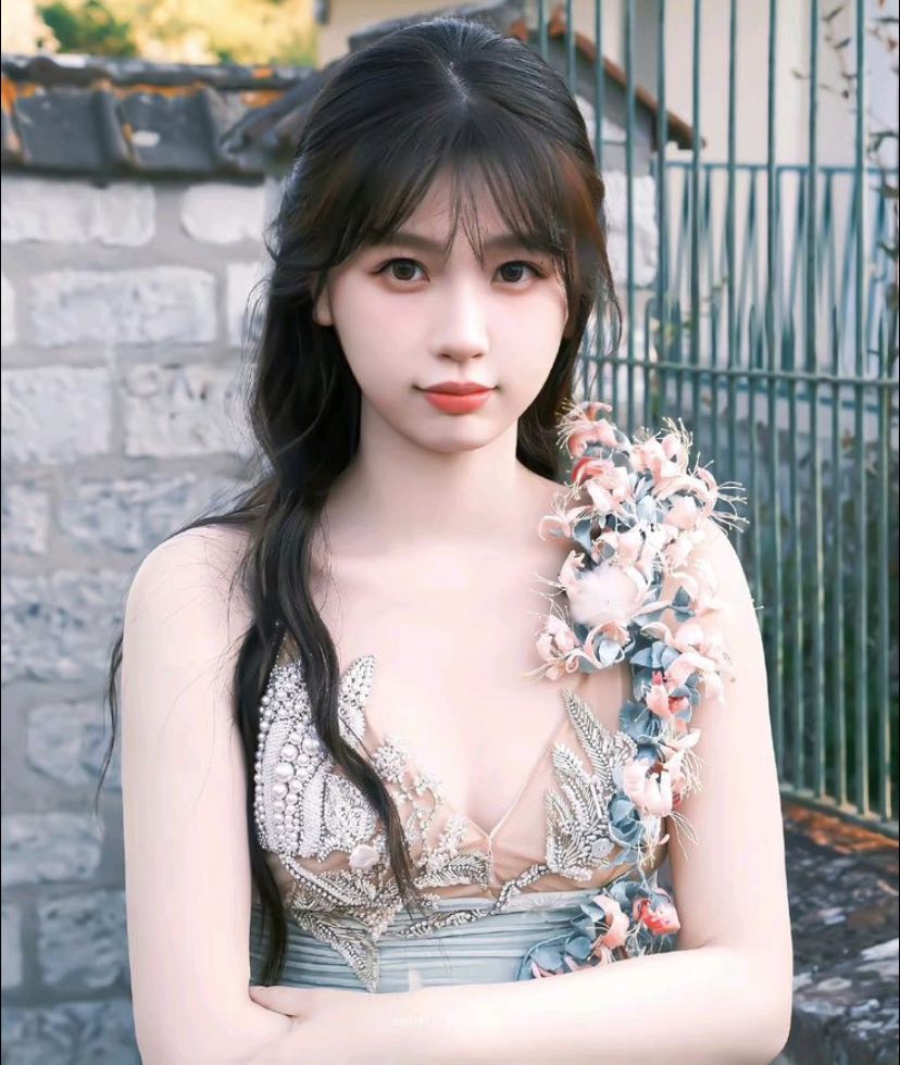 Triệu Lộ Tư là báo ứng của Ngu Thư Hân!- Ảnh 4. Triệu Lộ Tư là báo ứng của Ngu Thư Hân!- Ảnh 4.