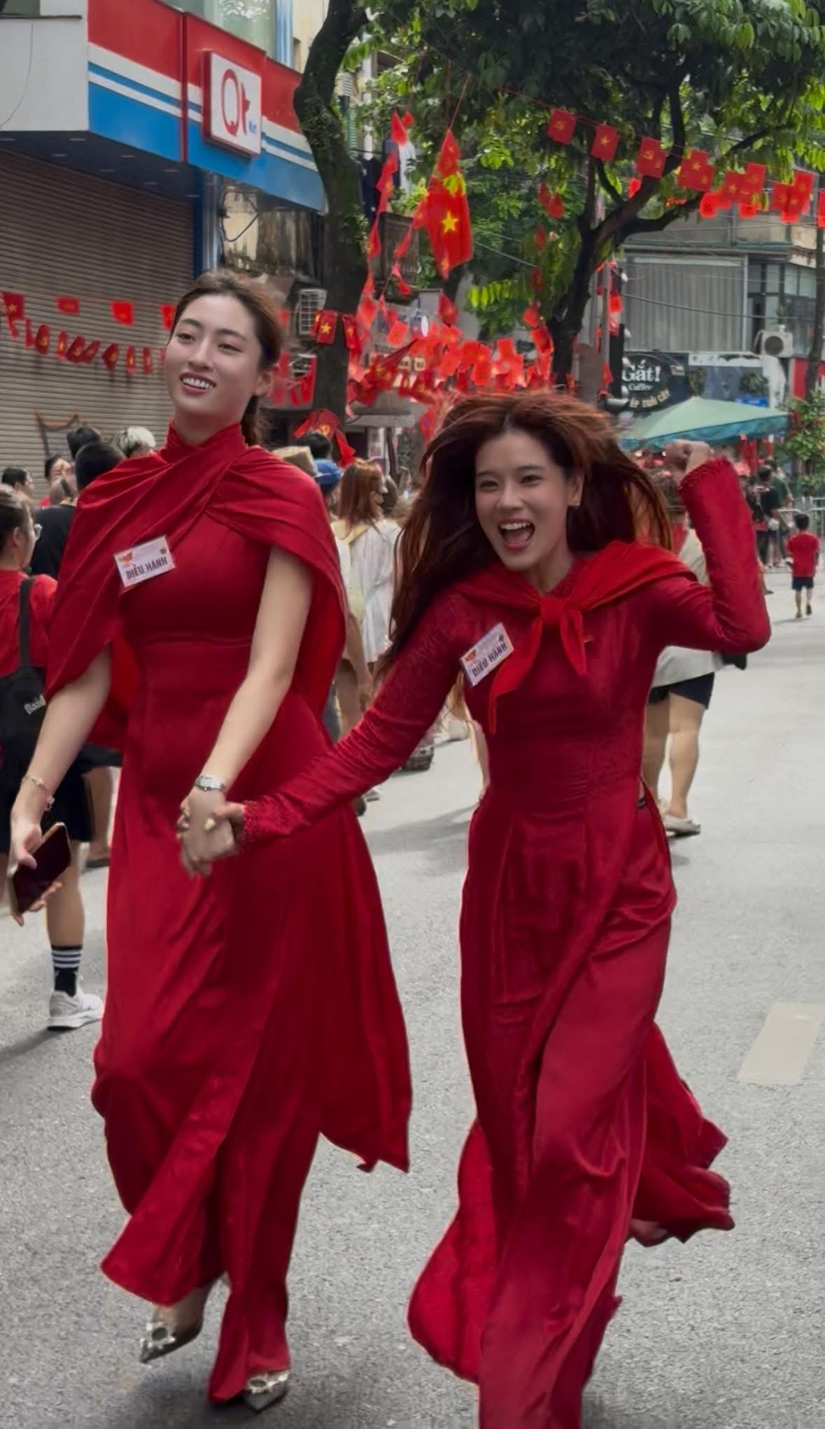 Khối nghệ sĩ thi nhau 