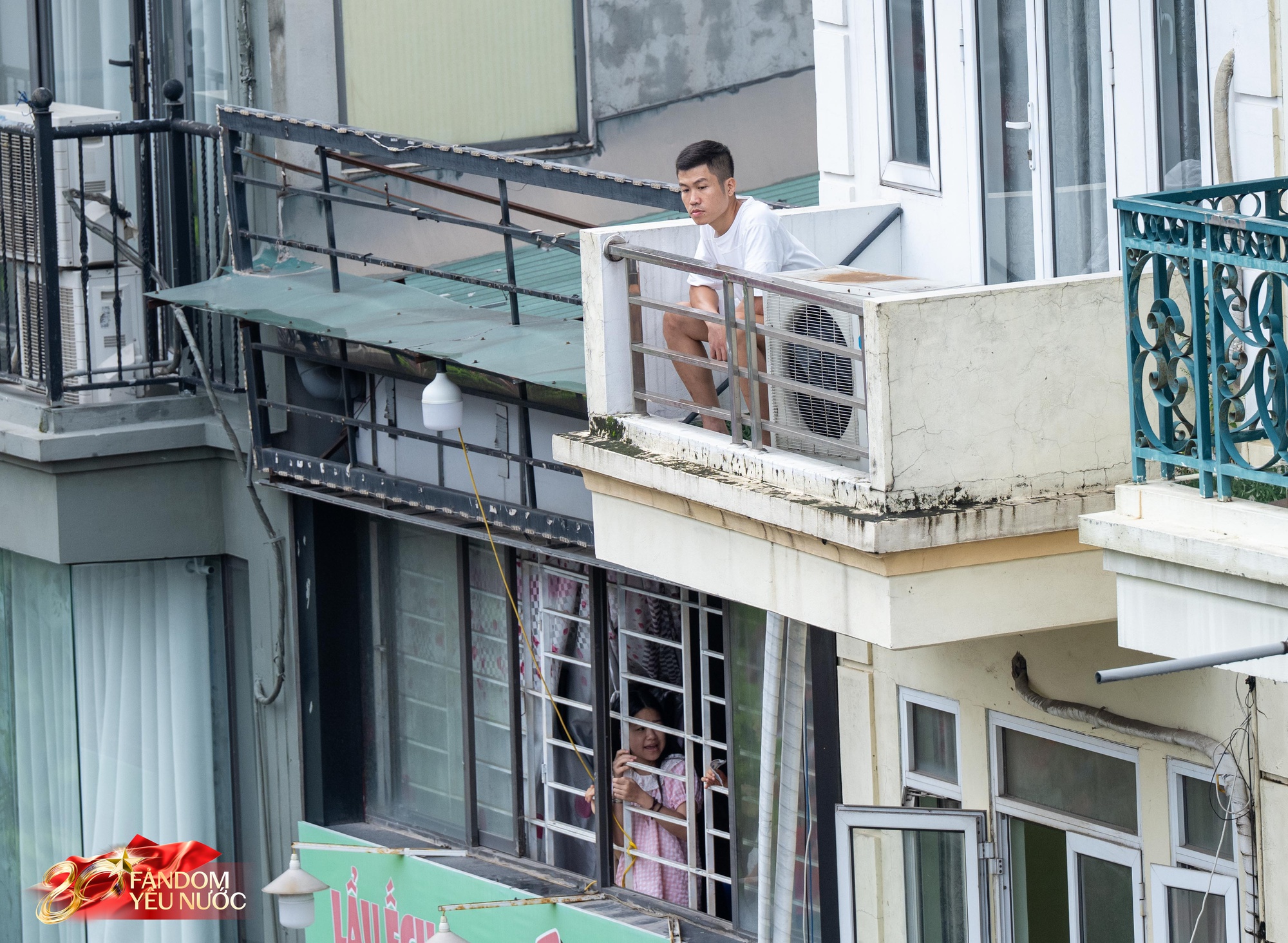 Sự bình thản của "khối ban công" từ những chiếc view 0 đồng, tầm nhìn "triệu đô"- Ảnh 6.
