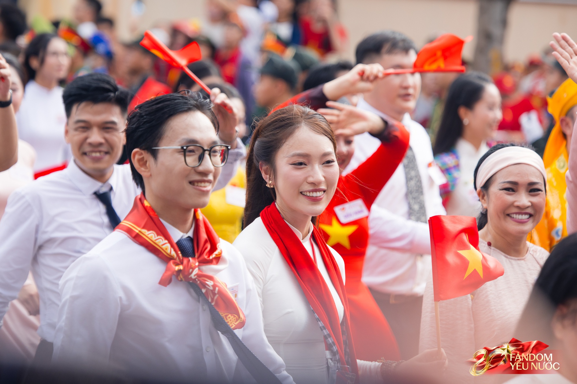 Chưa bao giờ nghệ sĩ Việt đẹp đến thế!- Ảnh 16. Chưa bao giờ nghệ sĩ Việt đẹp đến thế!- Ảnh 16.