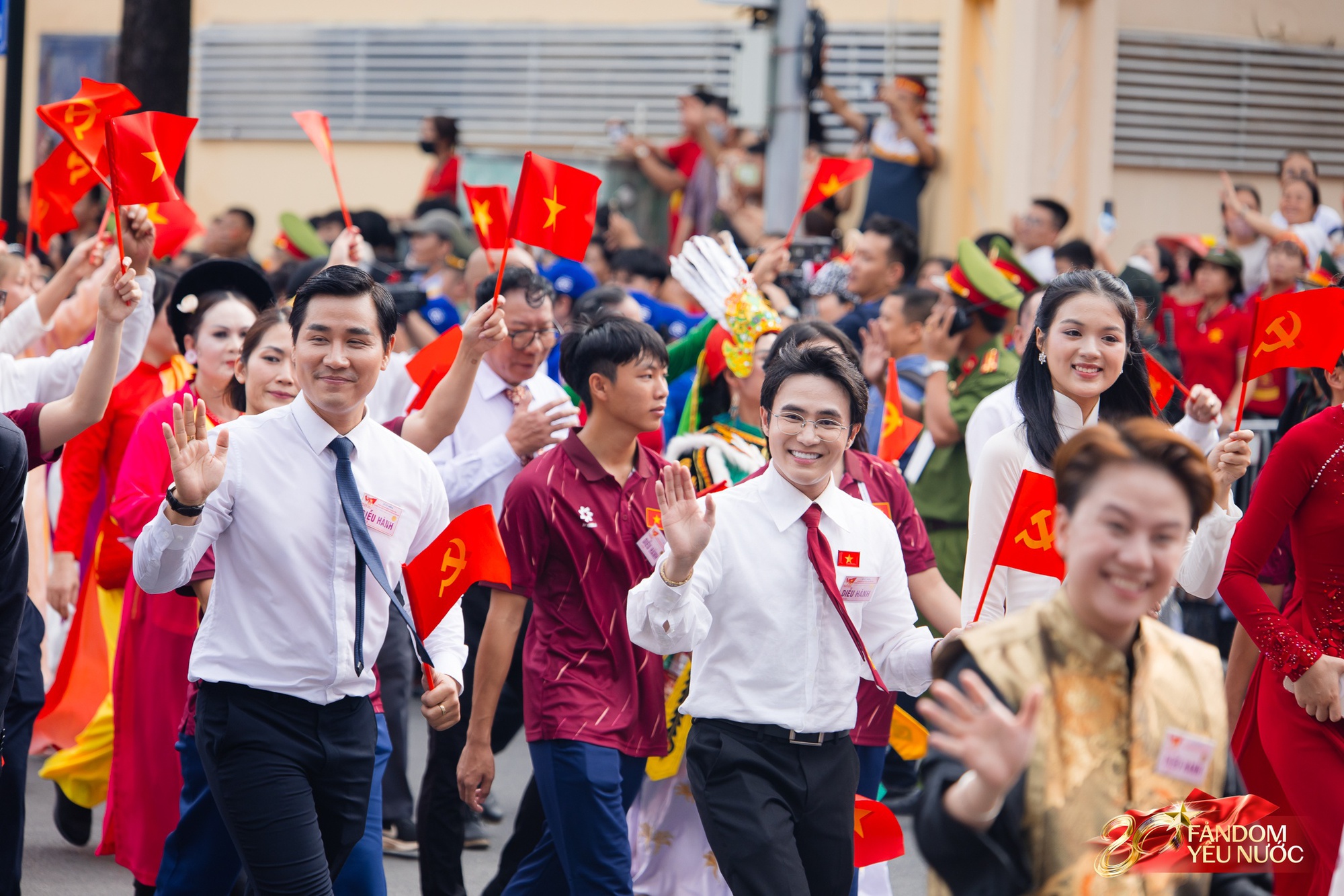 Chưa bao giờ nghệ sĩ Việt đẹp đến thế!- Ảnh 18. Chưa bao giờ nghệ sĩ Việt đẹp đến thế!- Ảnh 18.