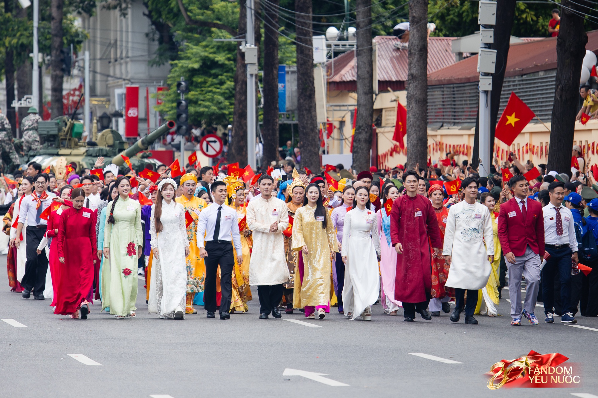 Chưa bao giờ nghệ sĩ Việt đẹp đến thế!- Ảnh 4. Chưa bao giờ nghệ sĩ Việt đẹp đến thế!- Ảnh 4.