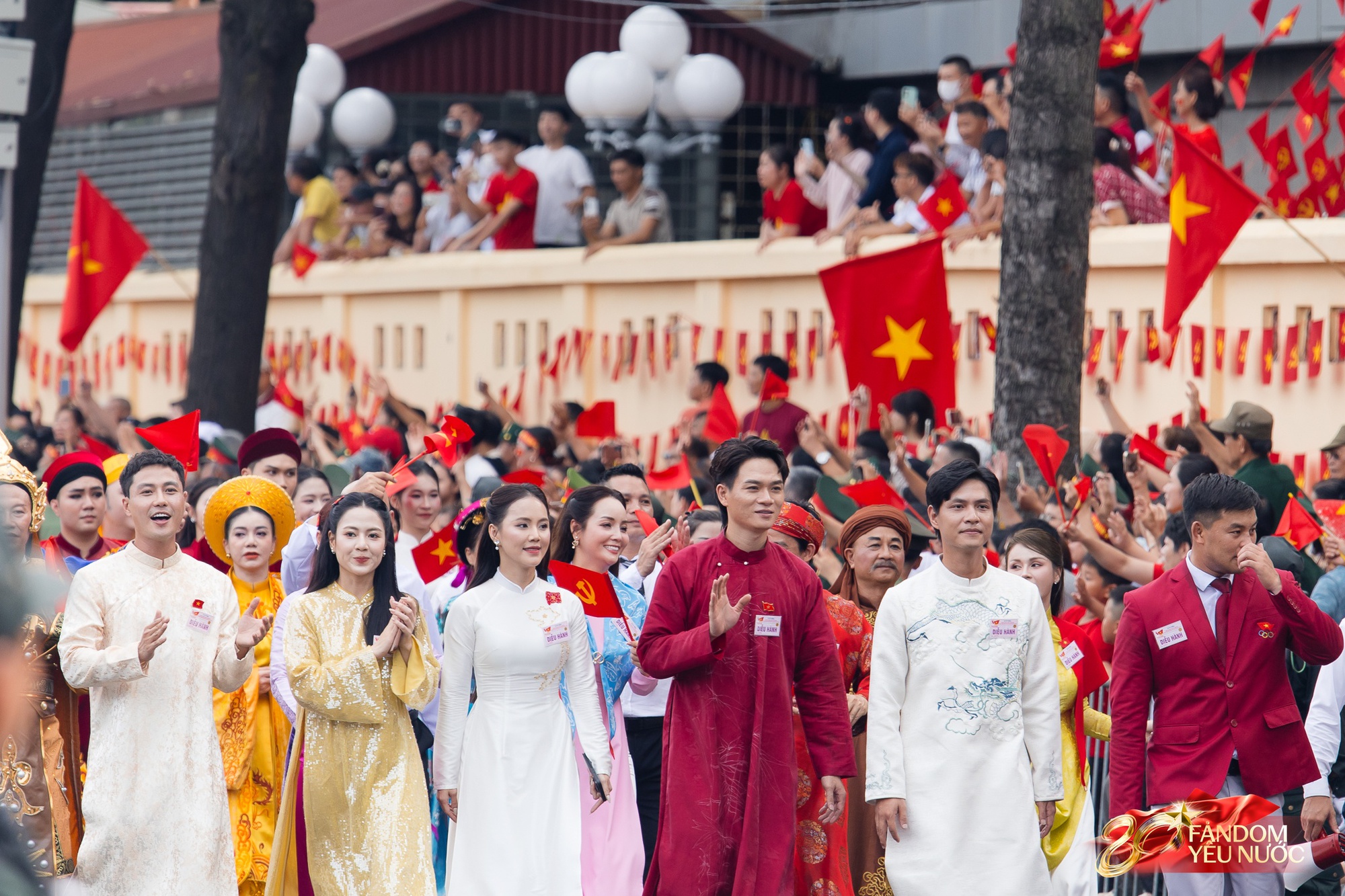 Chưa bao giờ nghệ sĩ Việt đẹp đến thế!- Ảnh 10. Chưa bao giờ nghệ sĩ Việt đẹp đến thế!- Ảnh 10.
