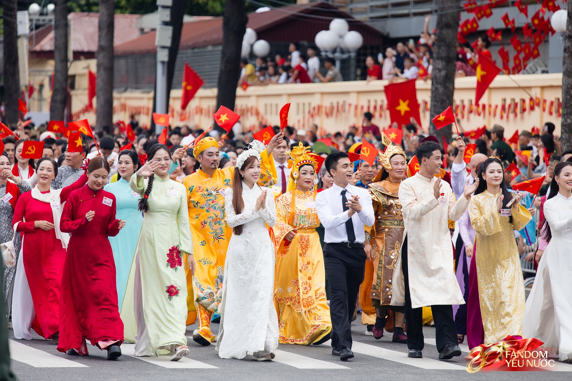 Chưa bao giờ nghệ sĩ Việt đẹp đến thế!- Ảnh 12. Chưa bao giờ nghệ sĩ Việt đẹp đến thế!- Ảnh 12.