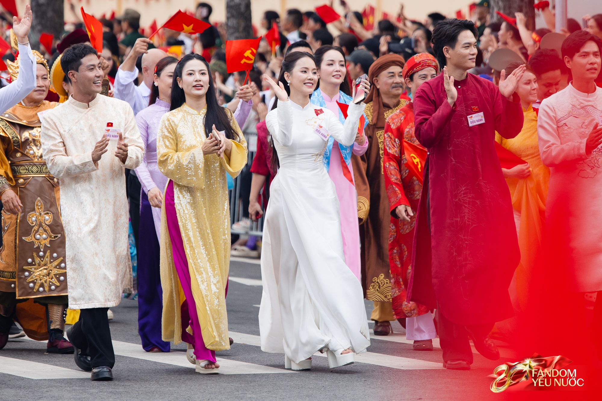 Chưa bao giờ nghệ sĩ Việt đẹp đến thế!- Ảnh 13. Chưa bao giờ nghệ sĩ Việt đẹp đến thế!- Ảnh 13.