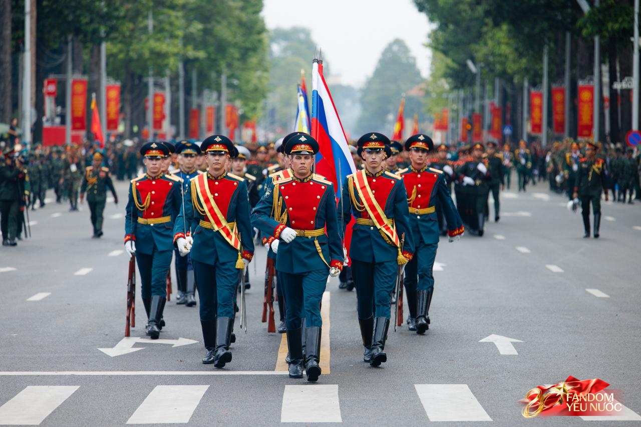 Cận cảnh quân nhân Nga, Trung Quốc, Lào, Campuchia tham gia tổng duyệt diễu binh diễu hành kỷ niệm 80 năm Quốc khánh- Ảnh 1.
