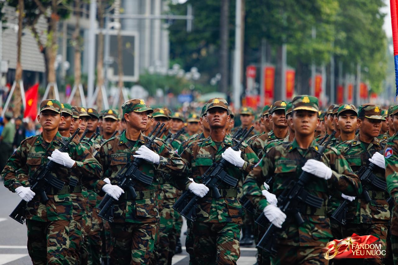 Cận cảnh quân nhân Nga, Trung Quốc, Lào, Campuchia tham gia tổng duyệt diễu binh diễu hành kỷ niệm 80 năm Quốc khánh- Ảnh 19.