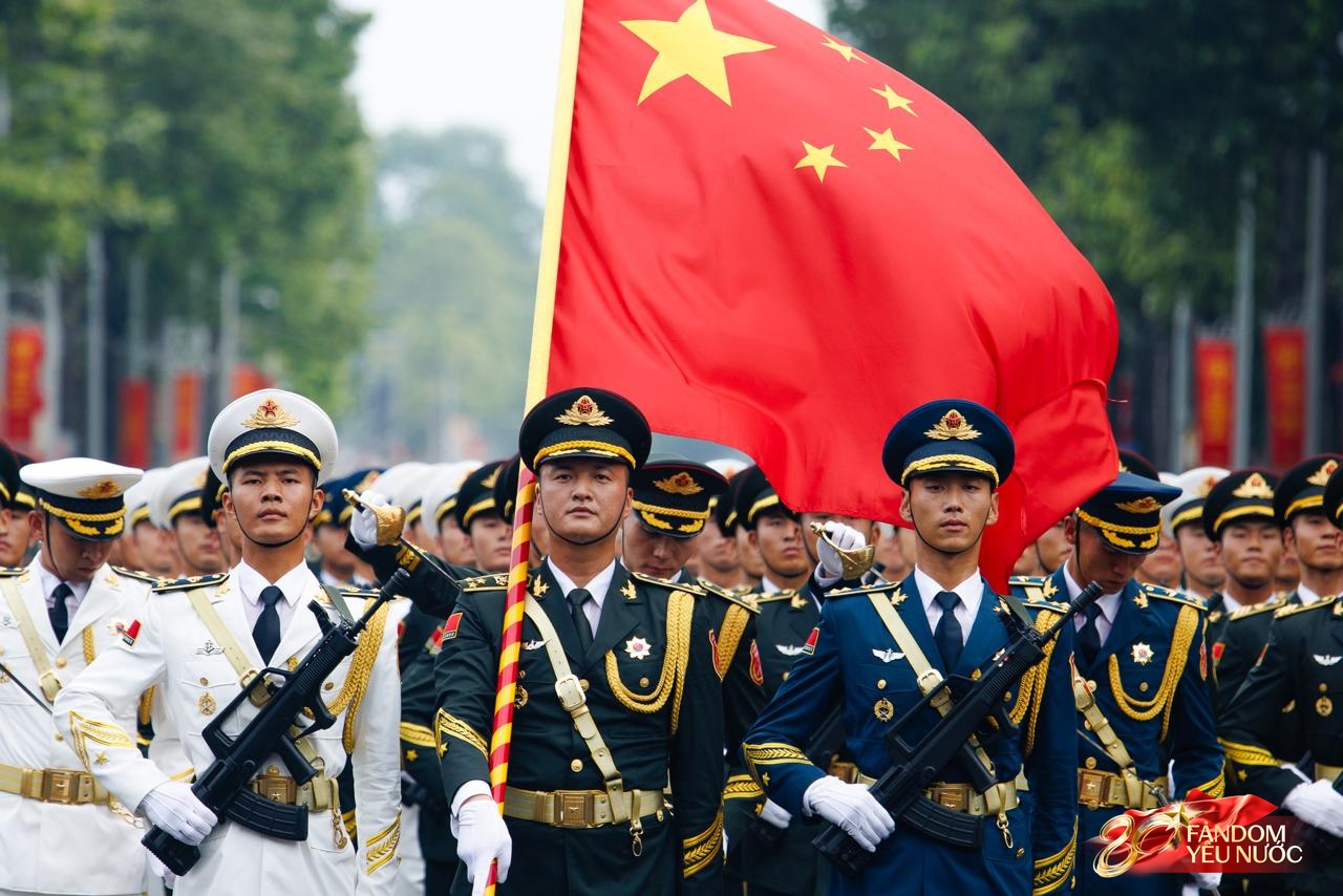 Cận cảnh quân nhân Nga, Trung Quốc, Lào, Campuchia tham gia tổng duyệt diễu binh diễu hành kỷ niệm 80 năm Quốc khánh- Ảnh 12.