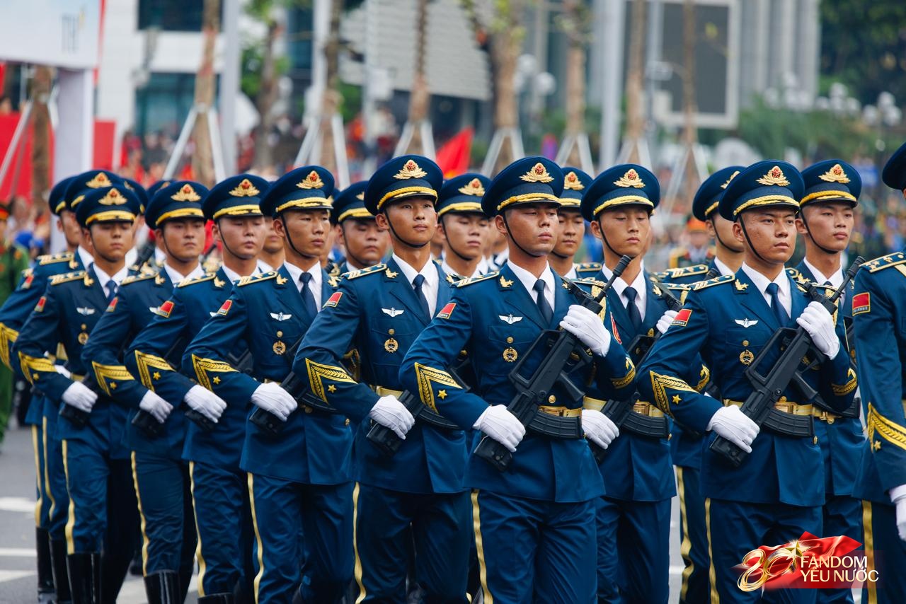Cận cảnh quân nhân Nga, Trung Quốc, Lào, Campuchia tham gia tổng duyệt diễu binh diễu hành kỷ niệm 80 năm Quốc khánh- Ảnh 13.