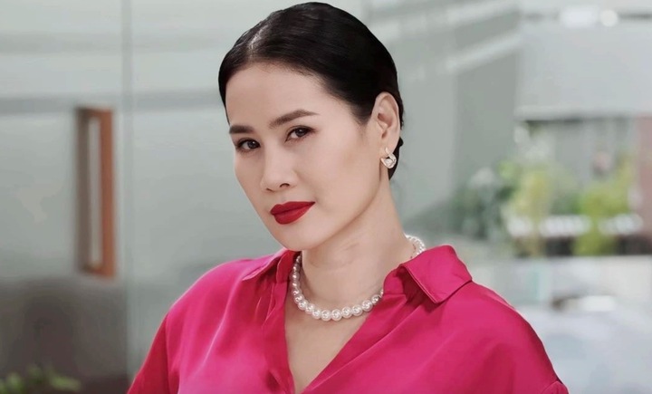 Hôn nhân lận đận của 2 nữ diễn viên cùng tên trong 