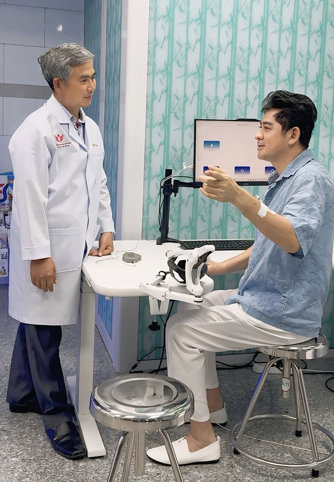 Tài tử Việt khiến khán giả say đắm một thời: Đột quỵ ở tuổi 57, đời tư cực bí ẩn- Ảnh 7. Tài tử Việt khiến khán giả say đắm một thời: Đột quỵ ở tuổi 57, đời tư cực bí ẩn- Ảnh 7.