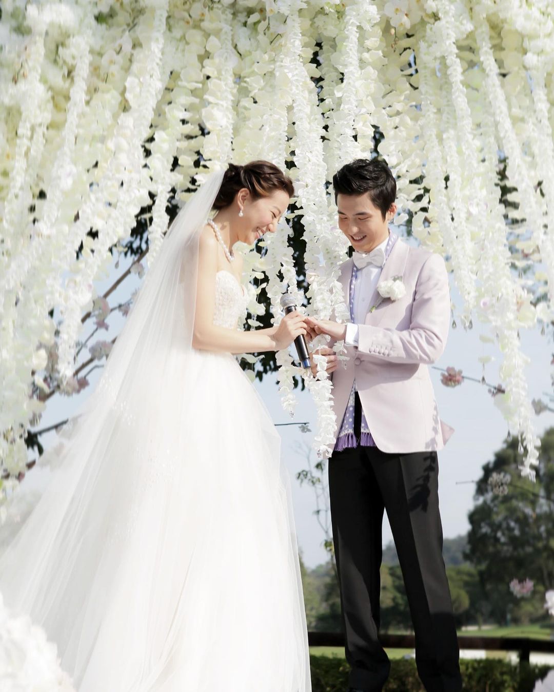 Nàng dâu hào môn với siêu đám cưới 2,6 nghìn tỷ, cuộc sống hôn nhân khó tin với những bất ngờ từ bố mẹ chồng- Ảnh 2.