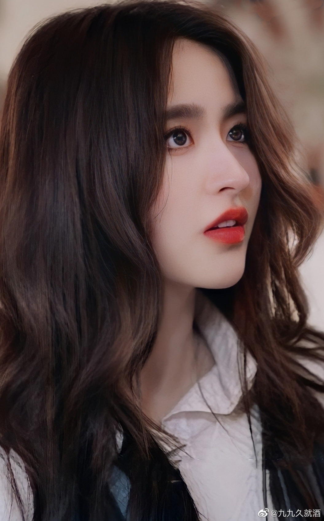 Mỹ nữ gen Z có visual đắt giá nhất showbiz bất ngờ tàn tạ đến đau lòng, cạo trọc đầu gây sốc MXH- Ảnh 10.