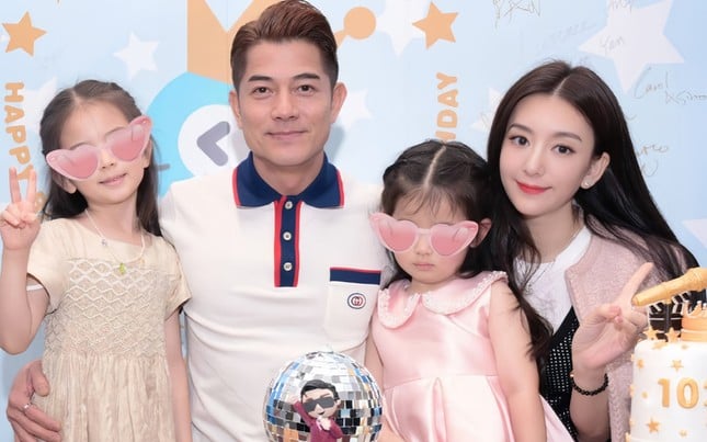 F4 keo kiệt nhất showbiz: Nam thần hạng A 