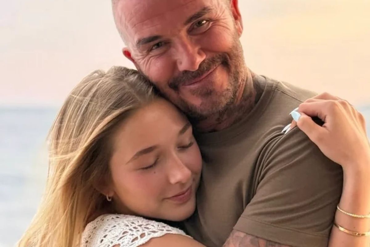 Tiểu thư Harper nhà Beckham càng lớn càng phổng phao, 