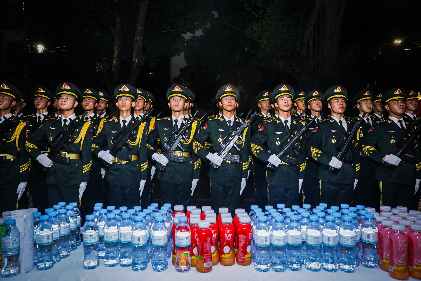 Một đêm không ngủ của lực lượng diễu binh, diễu hành- Ảnh 6.