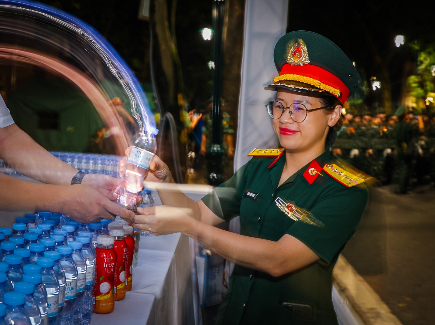 Một đêm không ngủ của lực lượng diễu binh, diễu hành- Ảnh 8.