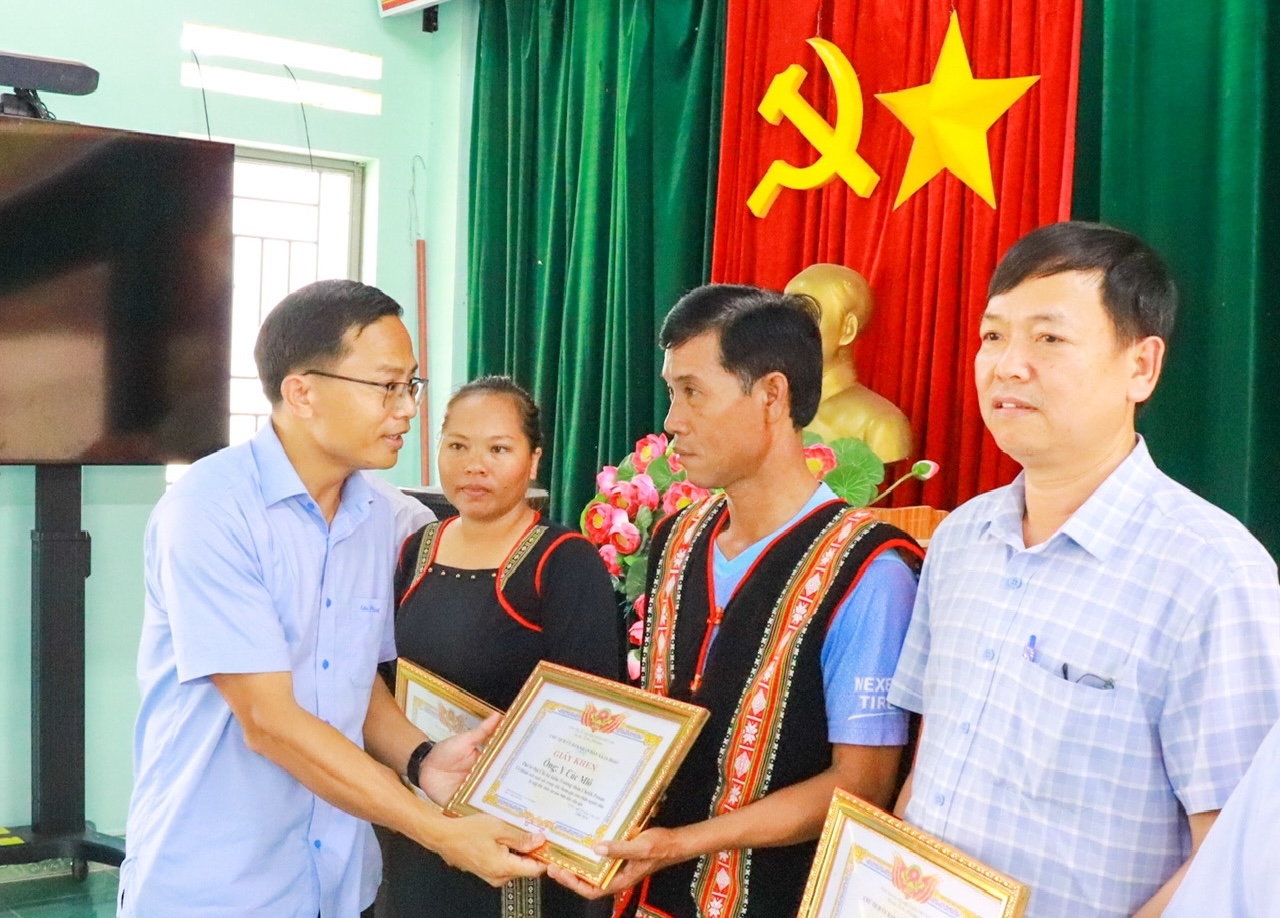 Thông tin mới vụ 131 người nghi ngộ độc sau tiệc tân gia- Ảnh 1.