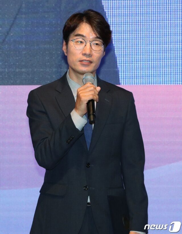 Chấn động showbiz Hàn: Nam diễn viên 