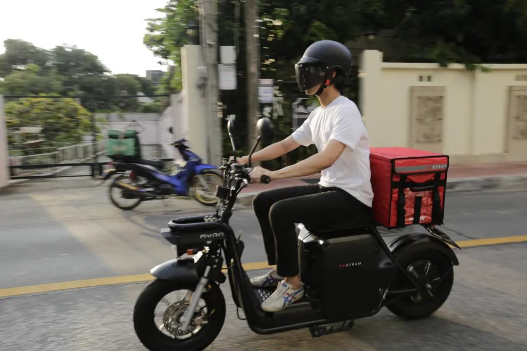 Cũng là "cường quốc xe máy" như Việt Nam, Thái Lan đã đổi sang xe điện từ 2 năm trước: Kết quả ngoạn mục- Ảnh 3.