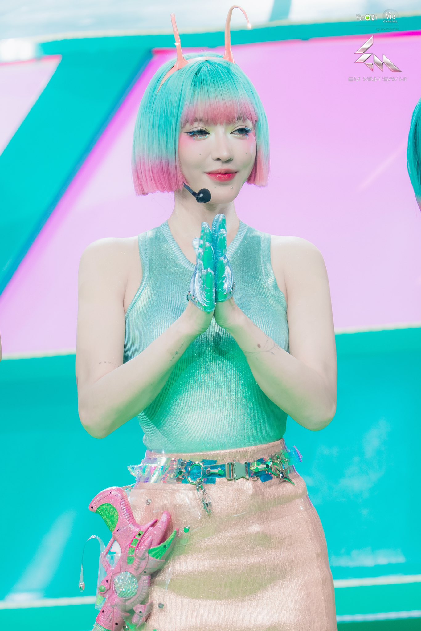 Rầm rộ đội hình Live Stage 5 của Em Xinh: Bích Phương có còn bị xử ép?- Ảnh 4.