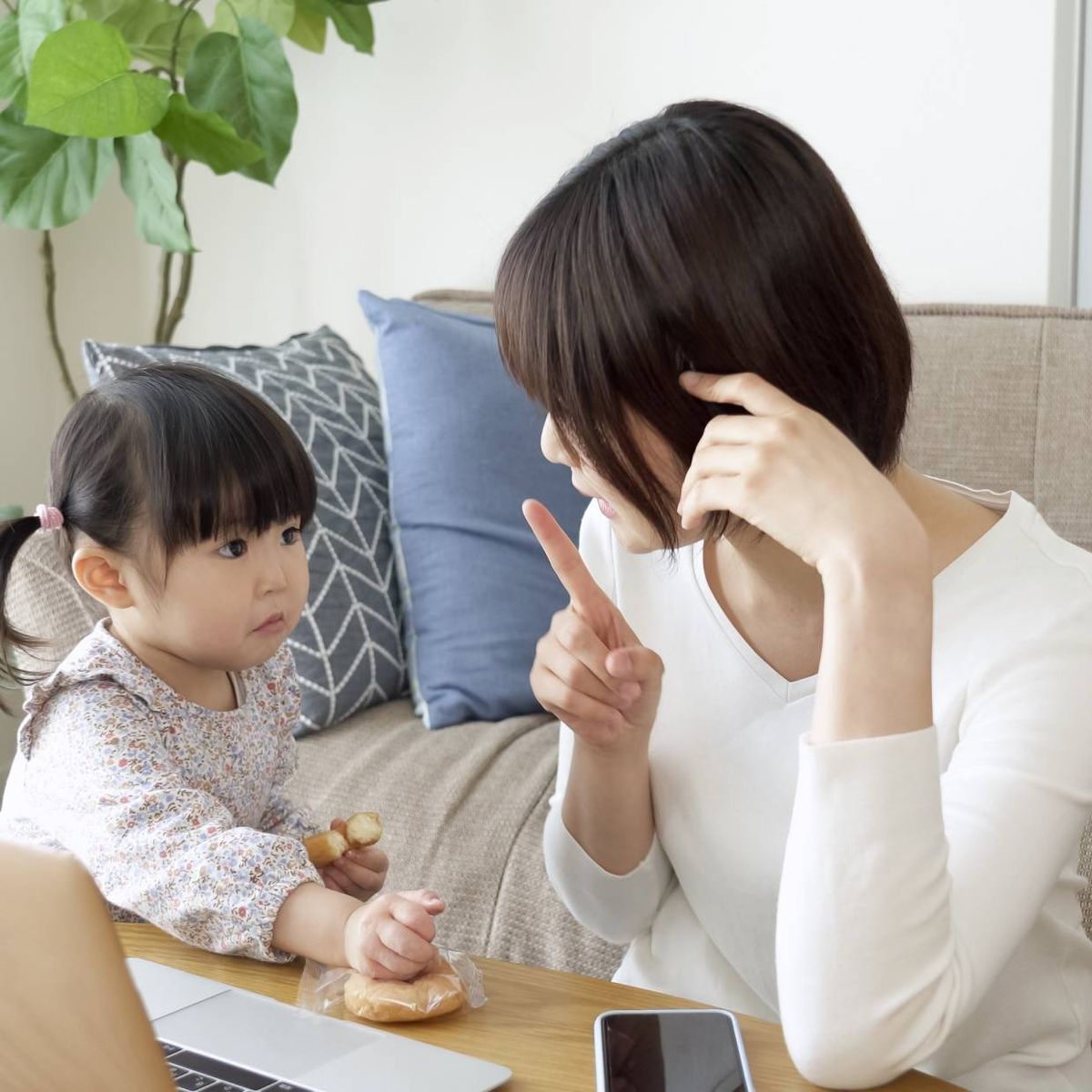 Một video 15 giây và 3 câu nói là đủ biết cha mẹ EQ, IQ cao hay không?- Ảnh 4. Một video 15 giây và 3 câu nói là đủ biết cha mẹ EQ, IQ cao hay không?- Ảnh 4.