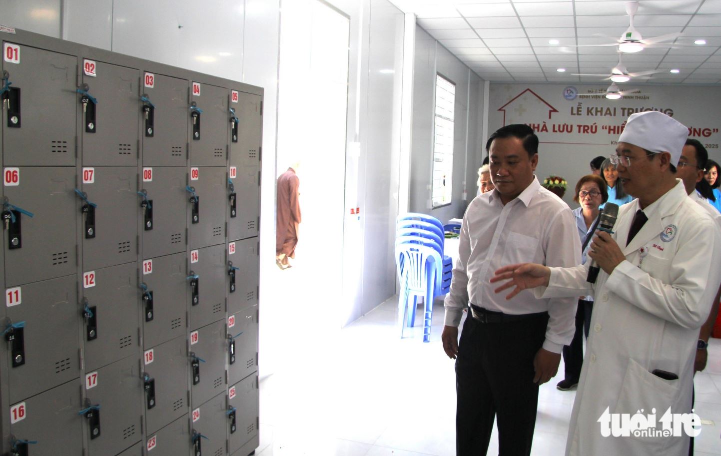 1 bệnh viện Việt Nam có bước tiến vô cùng nhân văn: Người nhà bệnh nhân "mừng không nói nên lời"- Ảnh 2.