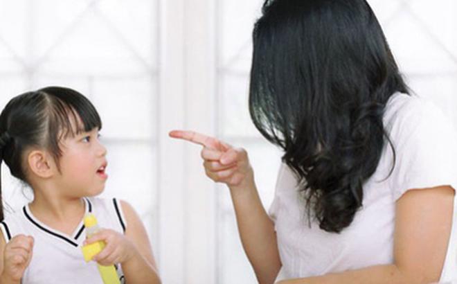 Làm mẹ hơn 20 năm, tôi hối hận vì từng nói 3 điều này với con: Cha mẹ thông minh nên tránh!- Ảnh 1.