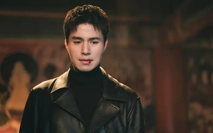 Khán giả khuyên Lee Dong Wook “tránh xa phụ nữ, chỉ nên đóng phim với đàn ông”: Năm 2025, ra phim nào flop phim đó- Ảnh 2.