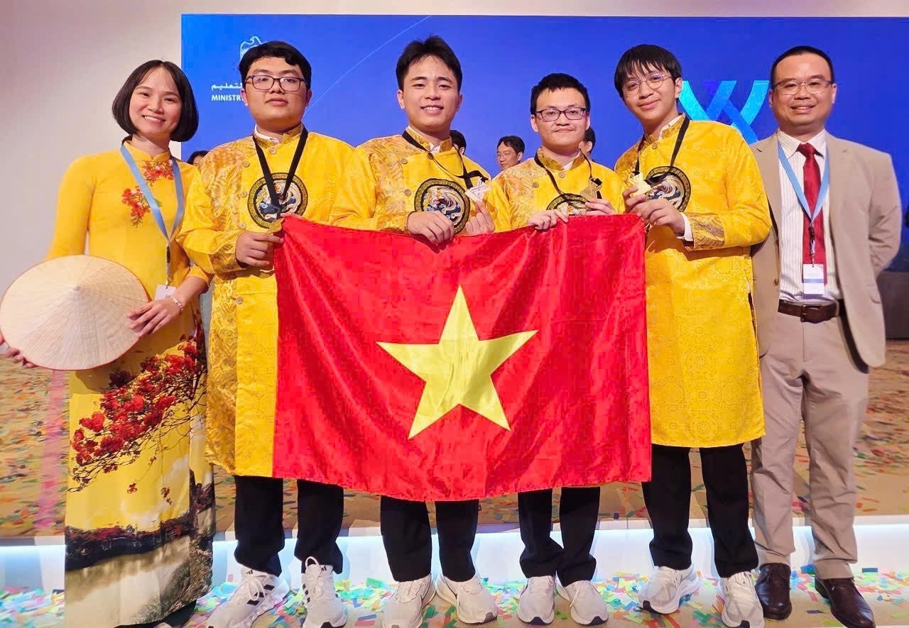 23 huy chương, 5 đội tuyển và 1 Việt Nam: Mùa Olympic 2025 không thể rực rỡ hơn!- Ảnh 5.