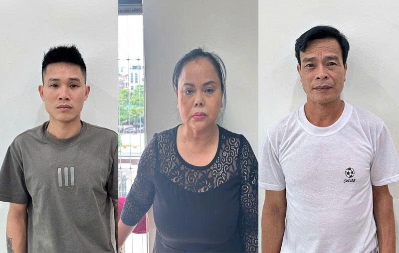 Triệt phá quán massage ở Hà Nội kèm dịch vụ bán dâm giá 500.000 đồng/lượt- Ảnh 1.