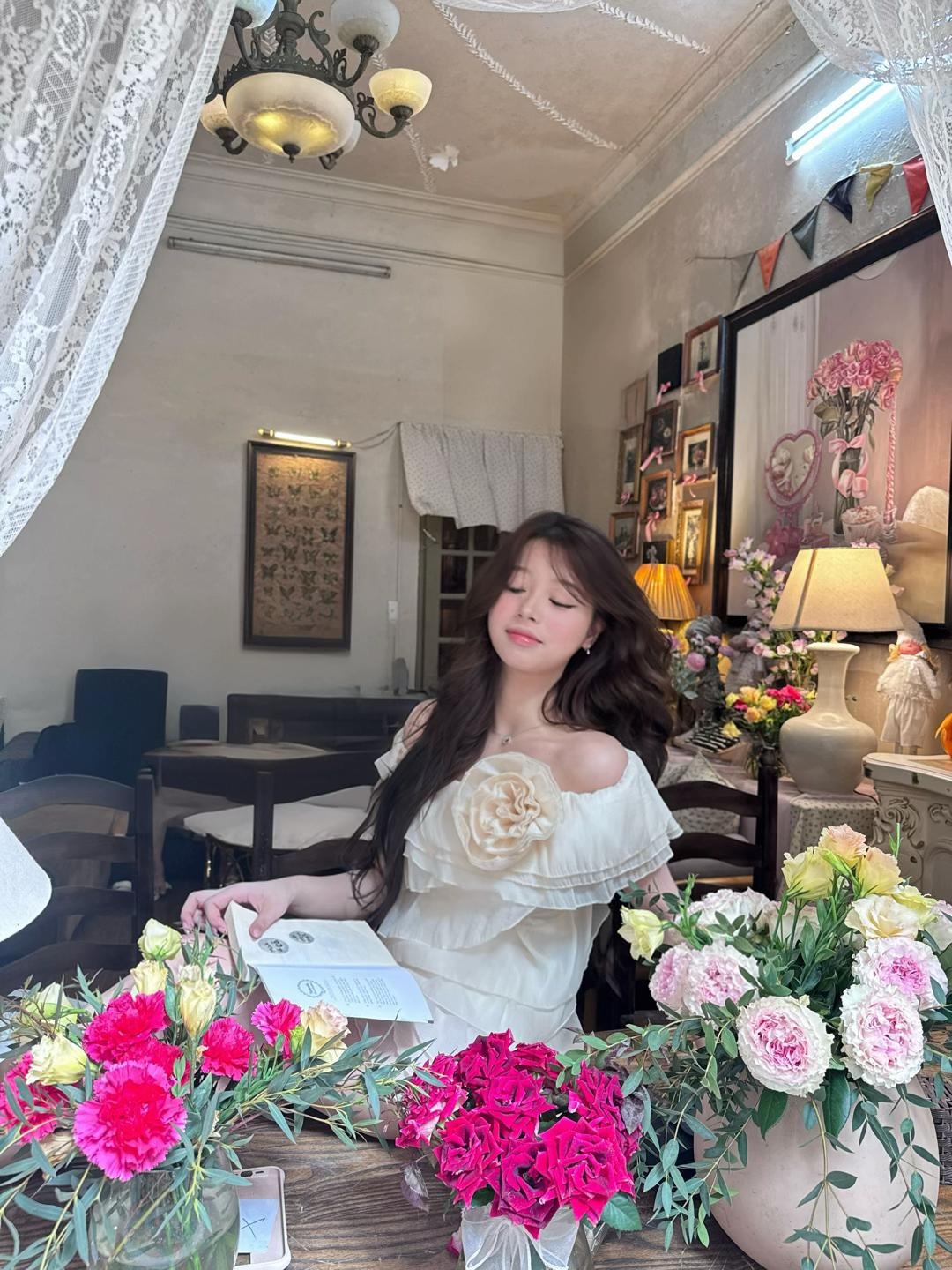 Gái Việt có 1,4 triệu follow TikTok: Nhan sắc như báu vật trời ban, trở thành "hệ tư tưởng" vì mặc đẹp- Ảnh 10.