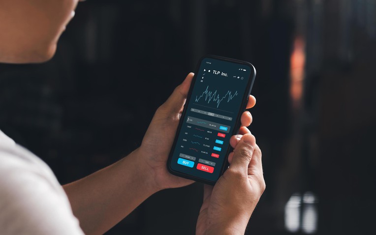 Khi AI hiểu ví tiền của bạn hơn chính bạn: VNDirect, TCInvest, Finhay, Anfin bứt phá cuộc đua cá nhân hóa đầu tư- Ảnh 1.